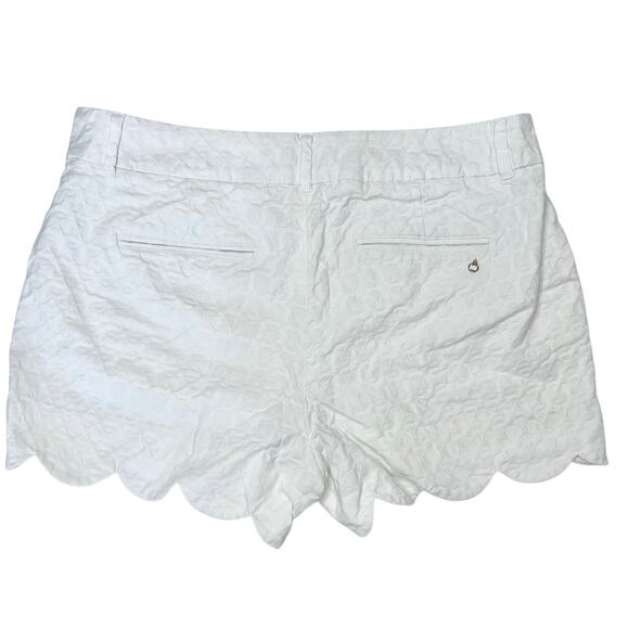 Crown & Ivy Textured Scalloped Shelby Shorts 12 White Vanilla Girl Cottagecore - Picture 2 of 9